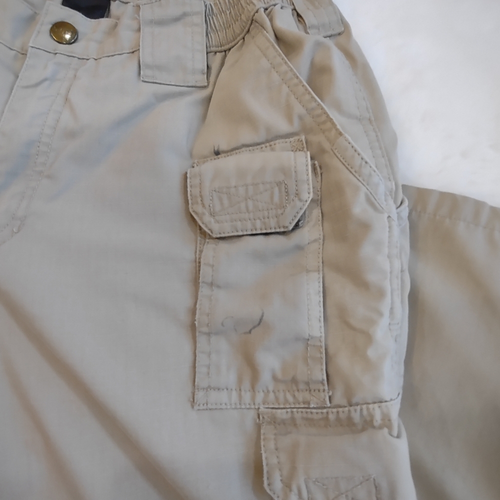 5.11 Tactical Khakis Pants - Picture 5 of 17